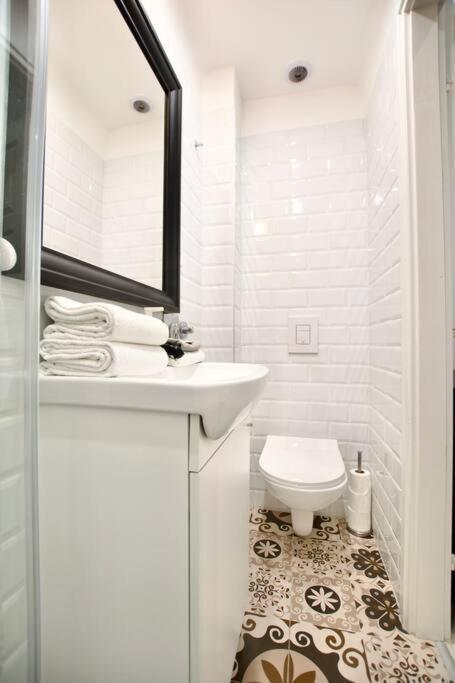 Standard Apartment By Hi5-St. King Mini Studio Budapešť Exteriér fotografie