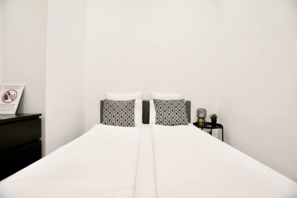 Standard Apartment By Hi5-St. King Mini Studio Budapešť Exteriér fotografie